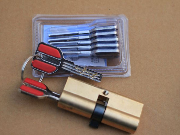 振安24小时上门开锁公司